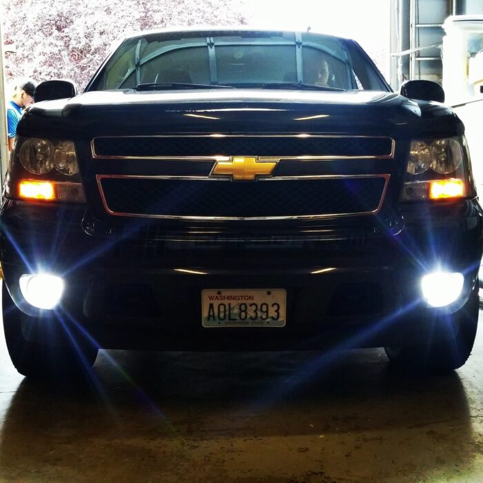 Chevy Tahoe 5202 H16 High Power 30W CREE Pure White LED Bulbs