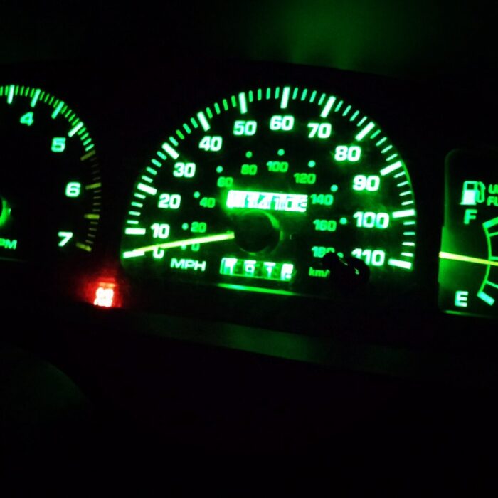 Green LumaWerx T5 SMD LED Bulb