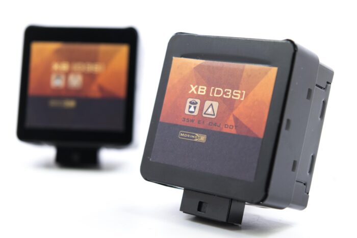 morimoto-d3s-xb-hid-headlight-bulbs-4