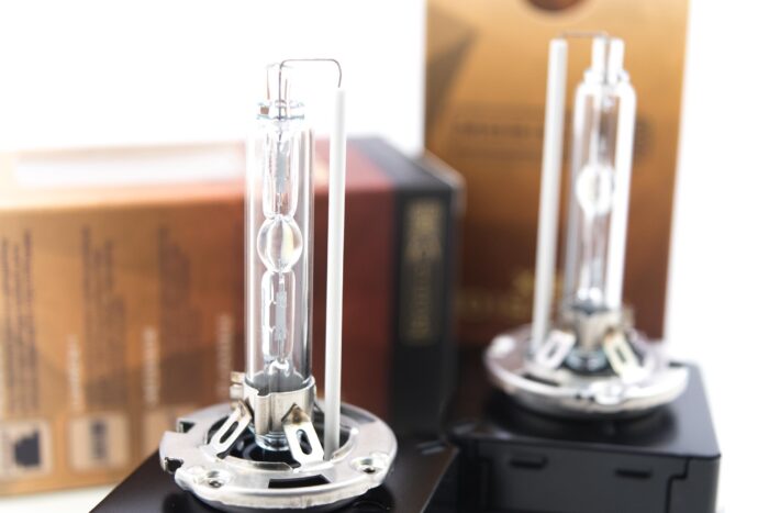 morimoto-d3s-xb-hid-headlight-bulbs-5