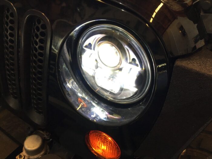 IMG_2875HKP 7" Round LED Low Beam Mode