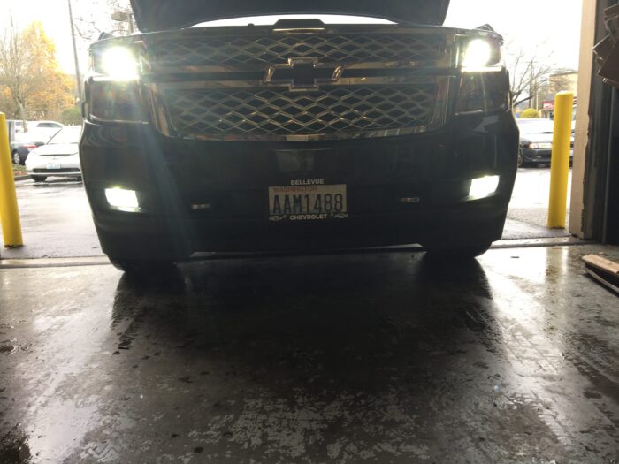 Chevy Tahoe Suburban HYLUX HID Kit LumaWerx LED Fog Lights