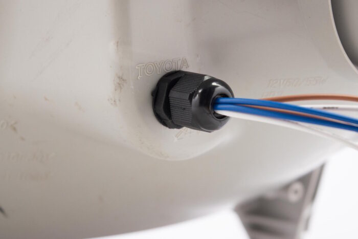 headlight-wiring-cable-glands-action-1