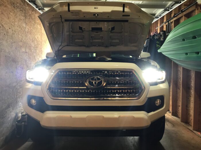 Toyota Tacoma LumaWerx 9005 9G High Beam LED Kit