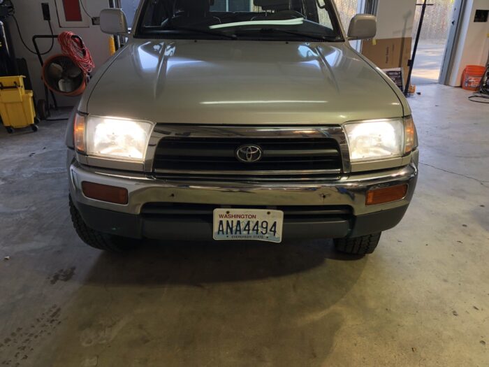 Toyota 4Runner Bi-Xenon HYLUX 5000k HID Kit