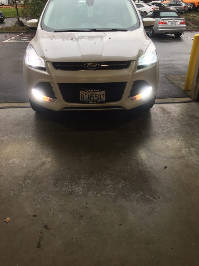 Ford Escape HID Low and Fog HYLUX HID Kit