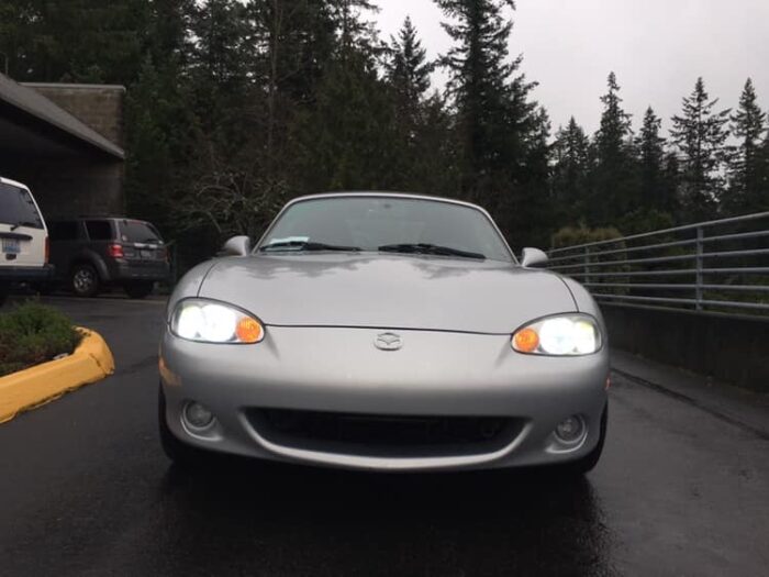 Mazda Miata LED Front Turn Signals and Headlights