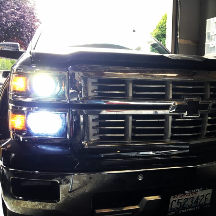 HYLUX 6000k Low Beam Silverado HID Kit with LumaWerx LED High Beam Kit HYLUX 6000k Low Beam Silverado HID Kit with LumaWerx LED High Beam Kit