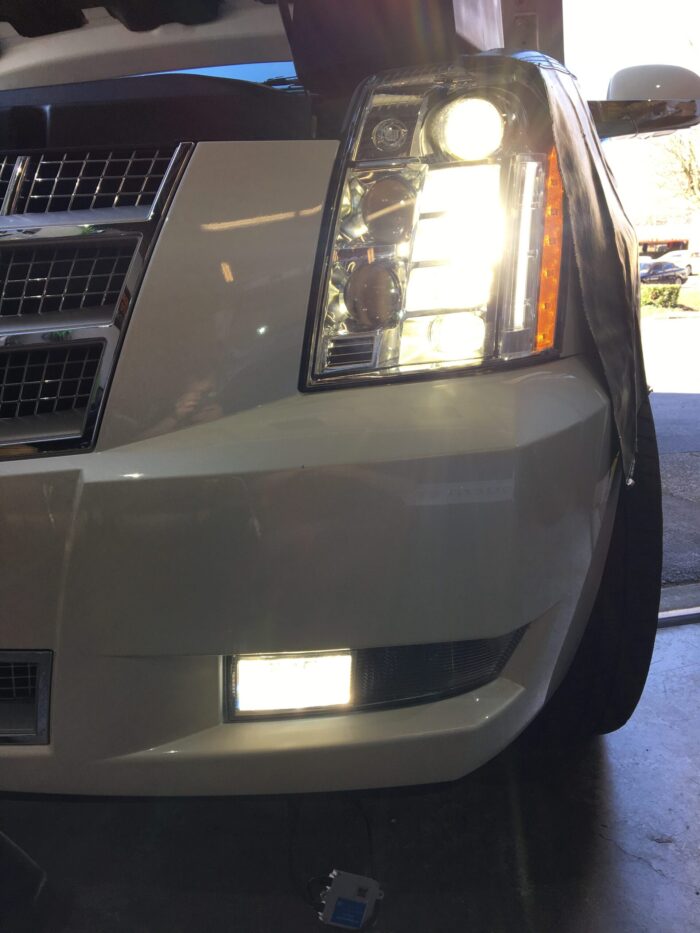 Cadillac Escalade HYLUX 4300k HID Fog Light Kit