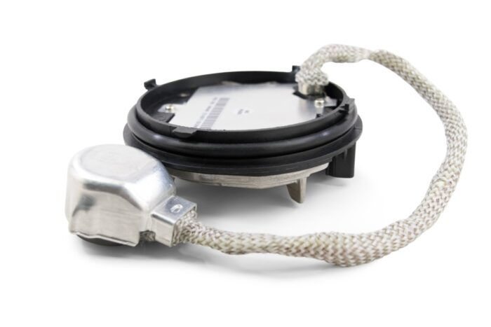Denso DDLT004 Toyota Lexus Xenon Controller