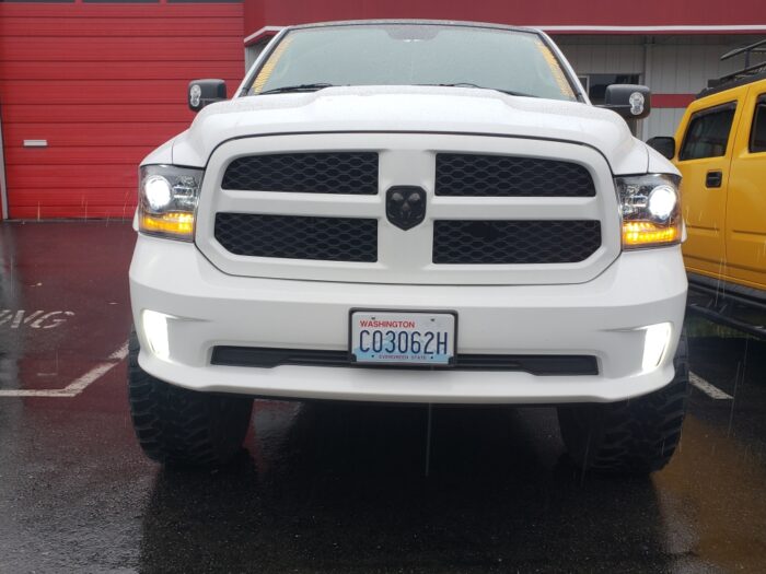 Ram 1500 Projector Headlights with HYLUX HID Kit