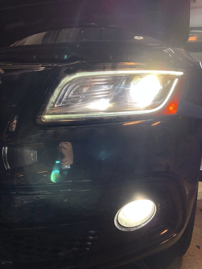 Audi Q5 5000k HYLUX HID Fog Light Kit