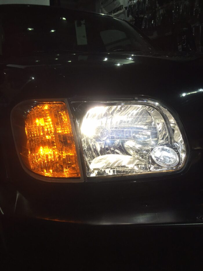Toyota Tundra 2000 2001 2002 2003 2004 2005 2006 HYLUX Bixenon HID Kit