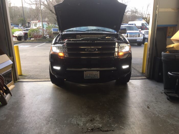2016 Ford Expedition HYLUX HID System