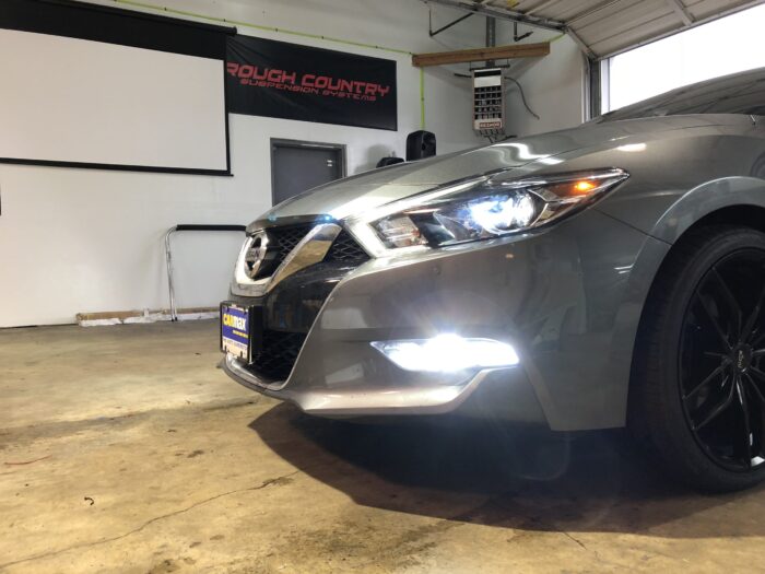 6000k HID Kit Nissan Maxima by HYLUX and CNLight