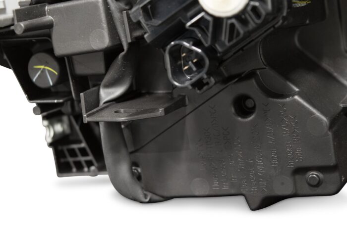 Toyota Tundra 2018 OEM LED Headlights