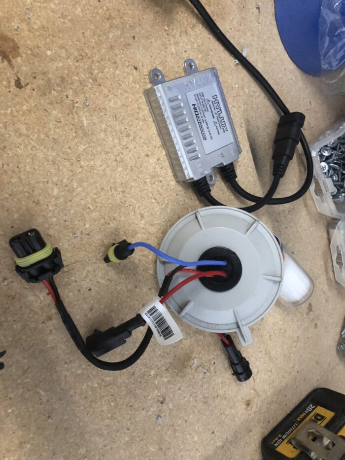 Toyota 4Runner HID Drilled Headlight Cap