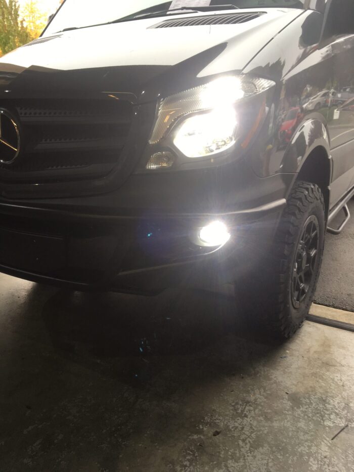 Mercedes Benz Sprinter Van HYLUX HID Kit