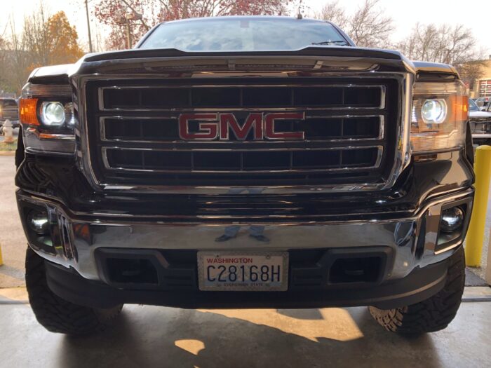 GMC Sierra 1500 6000k HID Low Beam HIDs