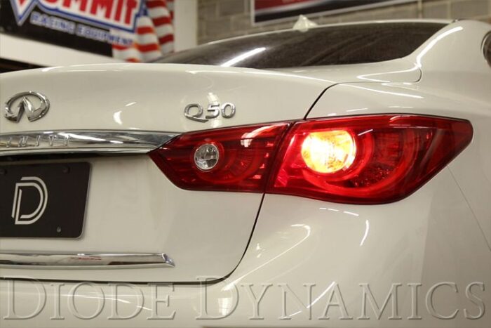 Infiniti Q50 LED Tail as Turn Module