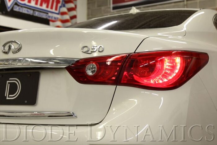 Infiniti Q50 LED Tail as Turn Module by Diode Dynamics