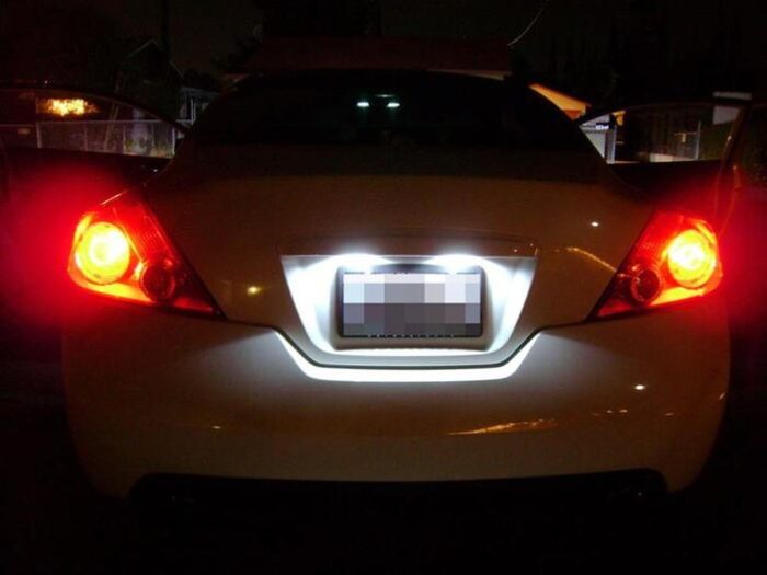 Nissan Altima LED License Plate Lights