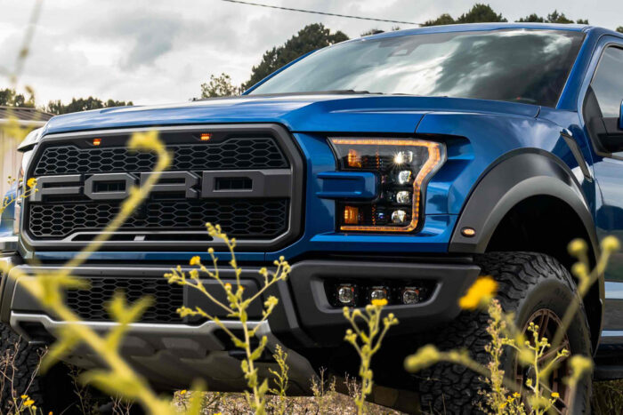 27001.Ford_Raptor_1619_XB_LED_Headlights.120