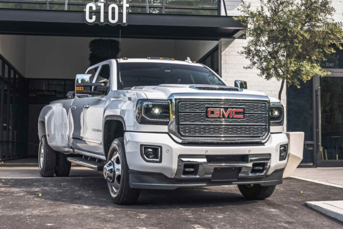 GMC Sierra 3500 XB LED