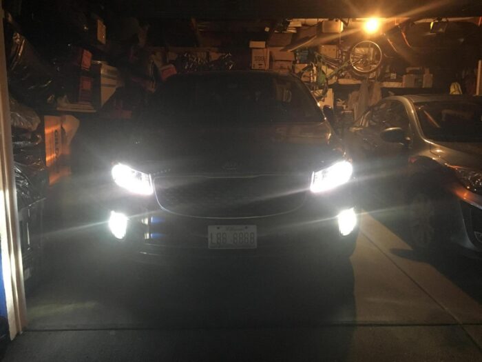 Kia Sedona HID Low Beams